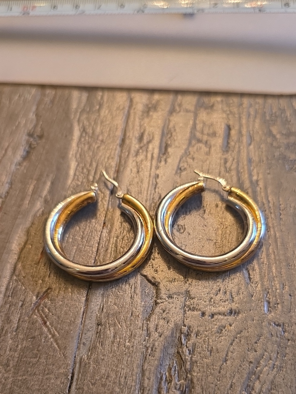 Classic Gold Hoop Earrings - Timeless Women's Jewelry Sterling Silver